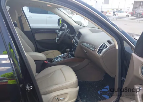 2017 Audi Q5 2.0T Premium z USA, uszkodzony, nr VIN WA1C2AFP9HA075216